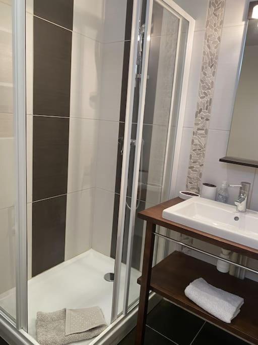 Appartement Elegant Proche Grand Rex Fbg Poissonniere Parijs